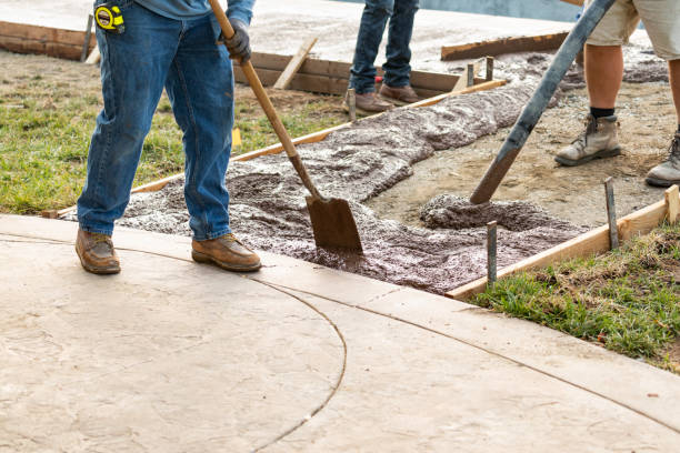 Best Decorative Concrete in Bell Nyon, CA